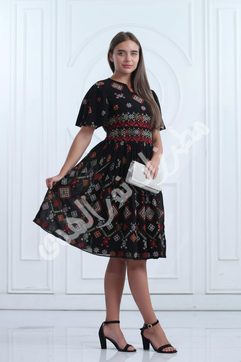 Women's Short Embroidered Heritage Dress | Thoub Al Mix Al Malaki Al Qaseer