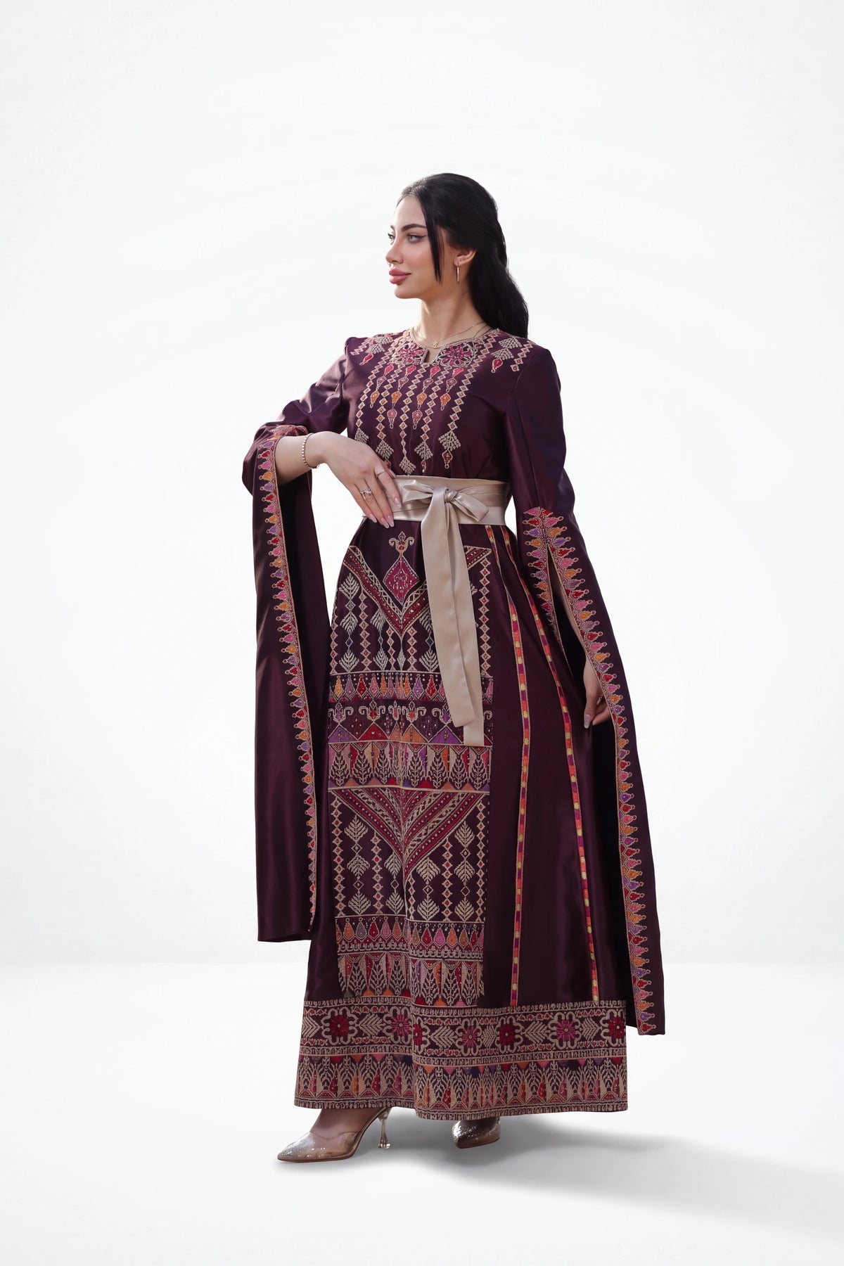 Qaftan Al Motaraz - Purple on white studio background
