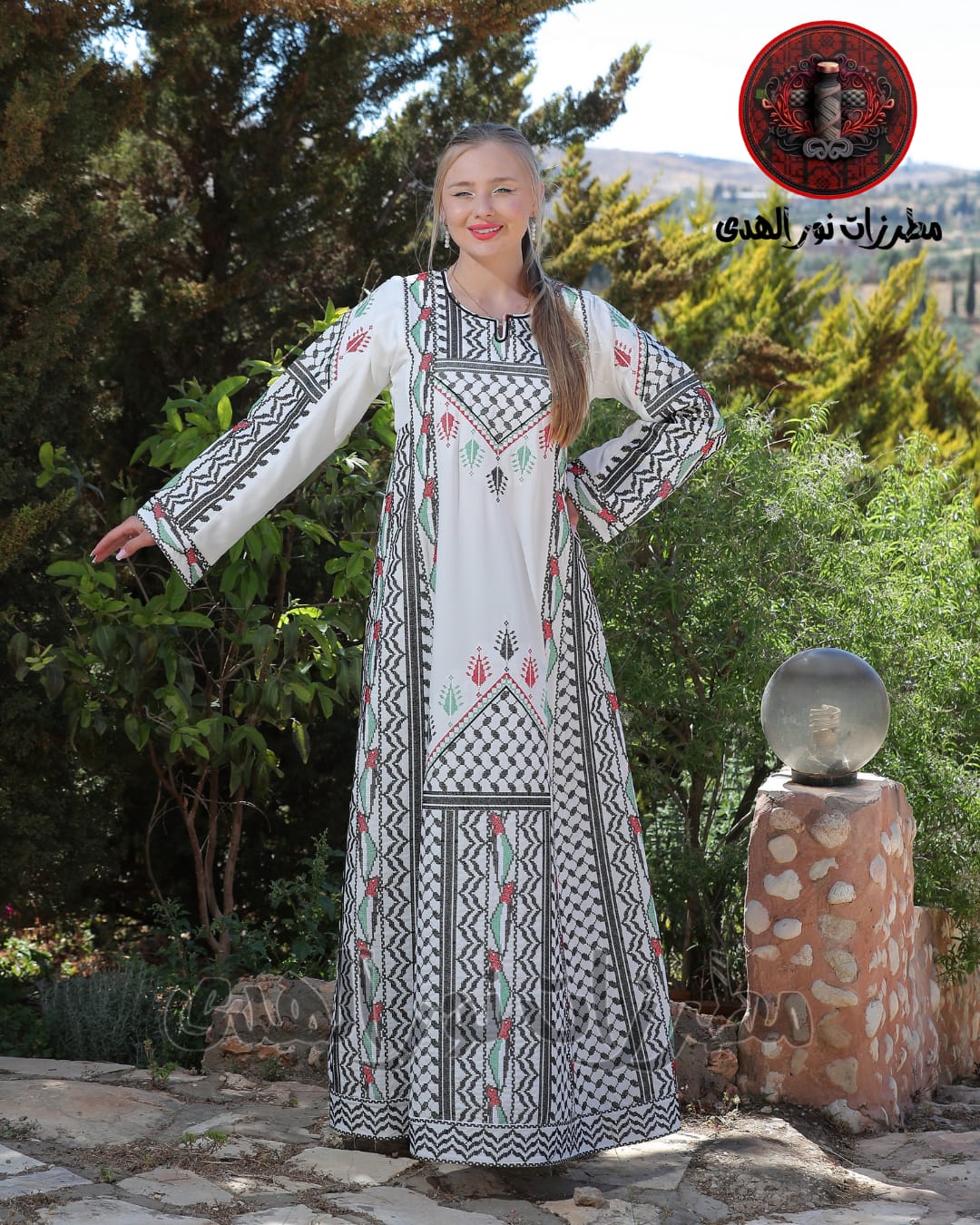 Palestinian Kuffiyeh Embroidered Heritage Thobe