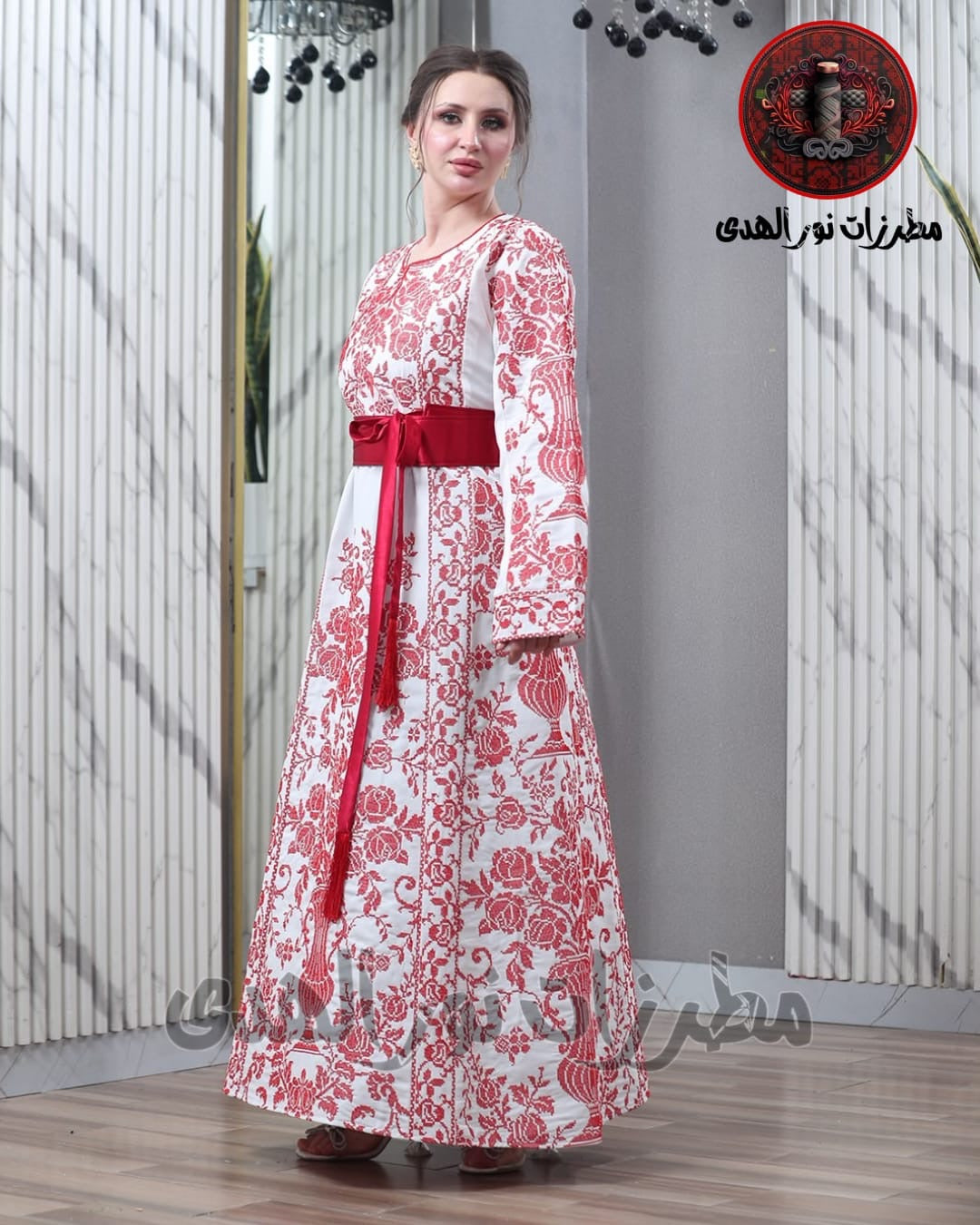 Elegant Traditional Embroidered Dress – Timeless Heritage Collection