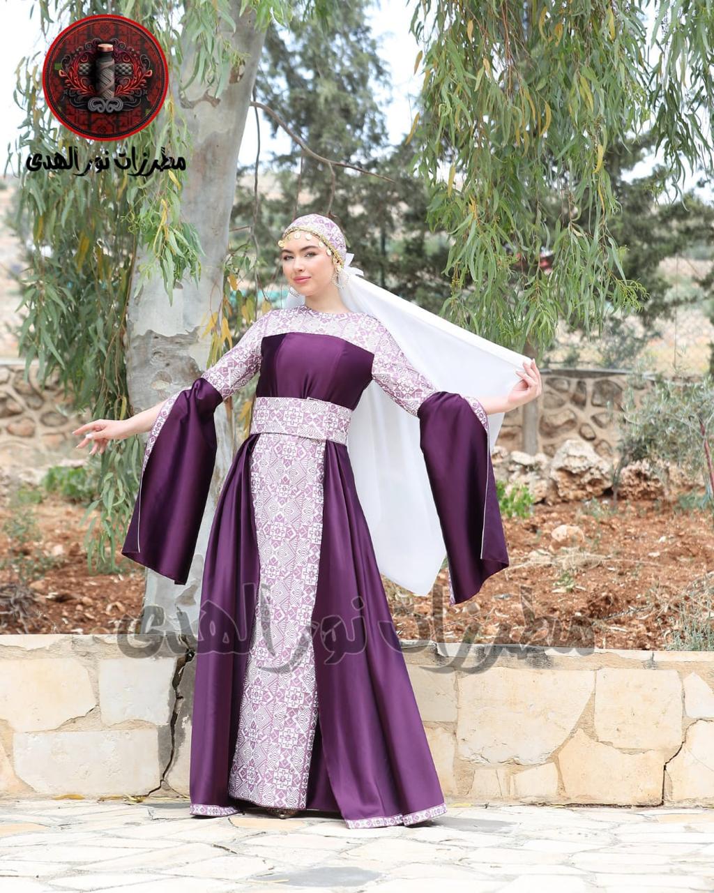 Embroidered Thobe With Hand band Jordanian & Palestinian Traditional{Tamer Henna Thobe}