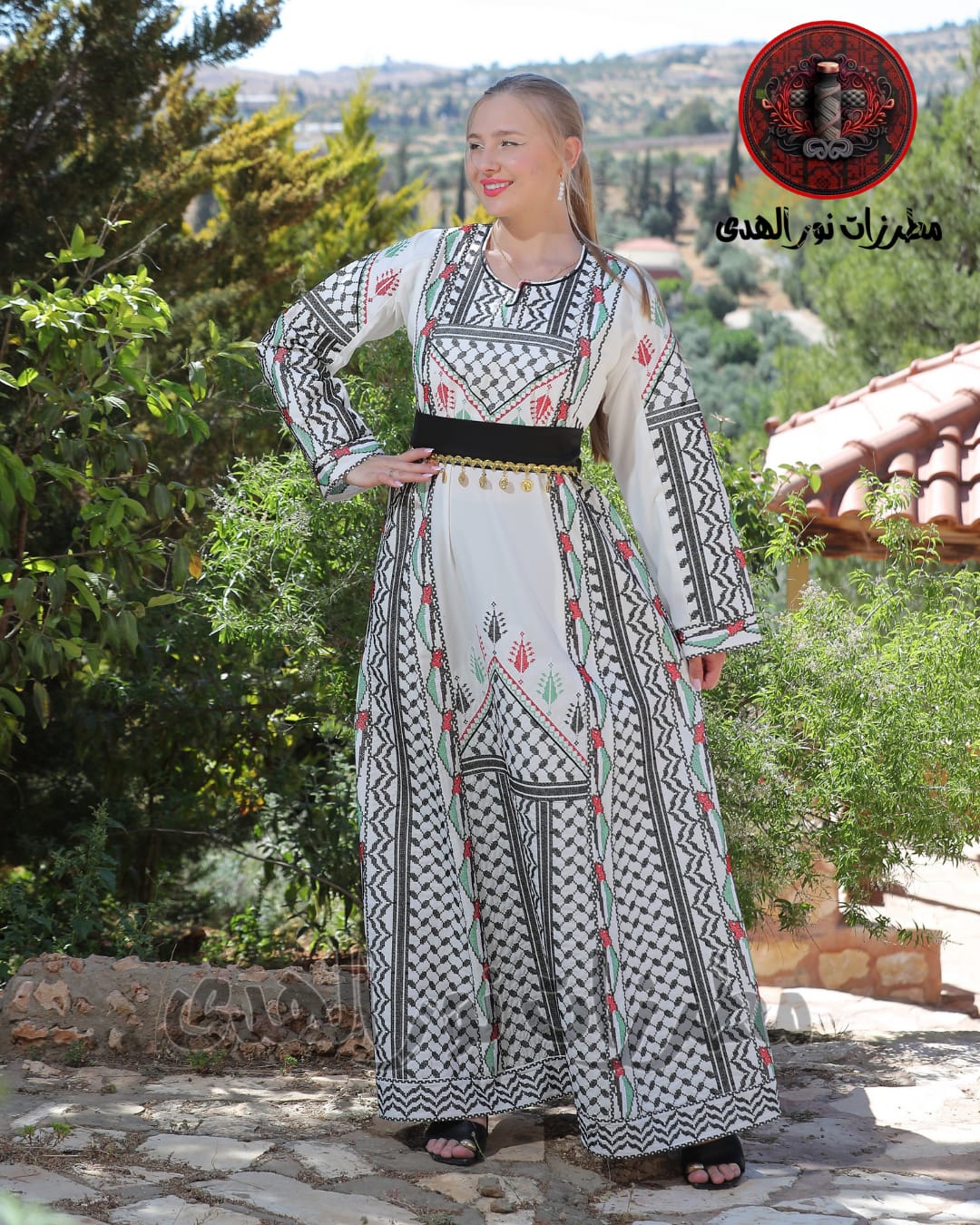 Palestinian Kuffiyeh Embroidered Heritage Thobe