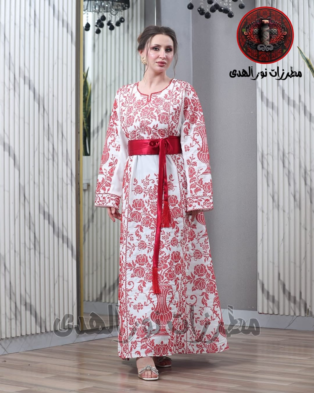 Elegant Traditional Embroidered Dress – Timeless Heritage Collection