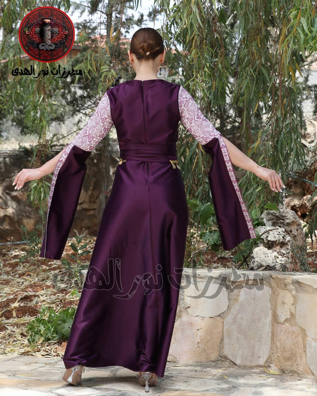 Embroidered Thobe With Hand band Jordanian & Palestinian Traditional{Tamer Henna Thobe}