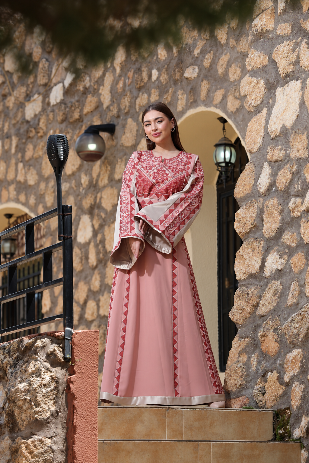 Al Tashareef – Luxury Traditional Embroidered Dress | Elegant Heritage Wear