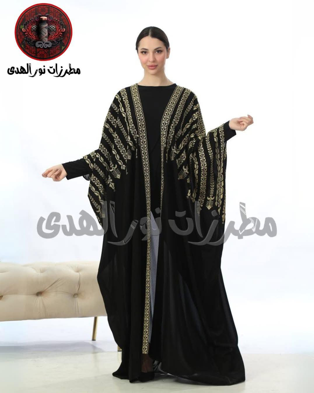 Gulf-Style Embroidered Chiffon Bisht – Elegant Traditional Abaya