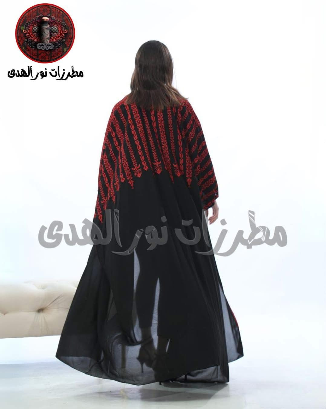 Gulf-Style Embroidered Chiffon Bisht – Elegant Traditional Abaya