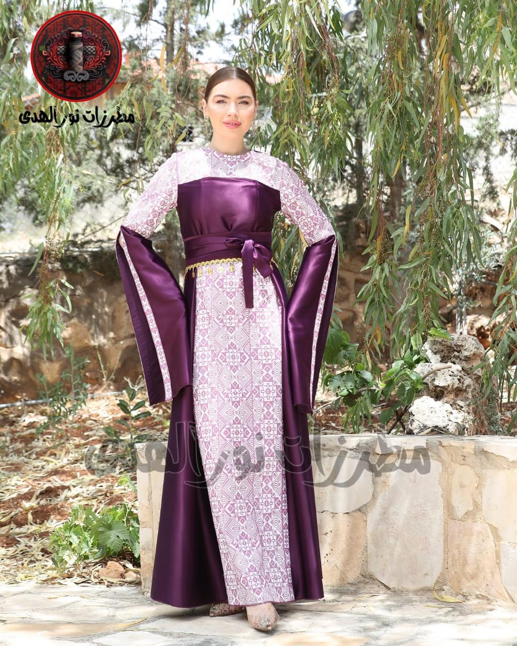 Satin Oriental Embroidered Thobe with Levantine Tatreez Details | Tamrahna Embroidered Thobe