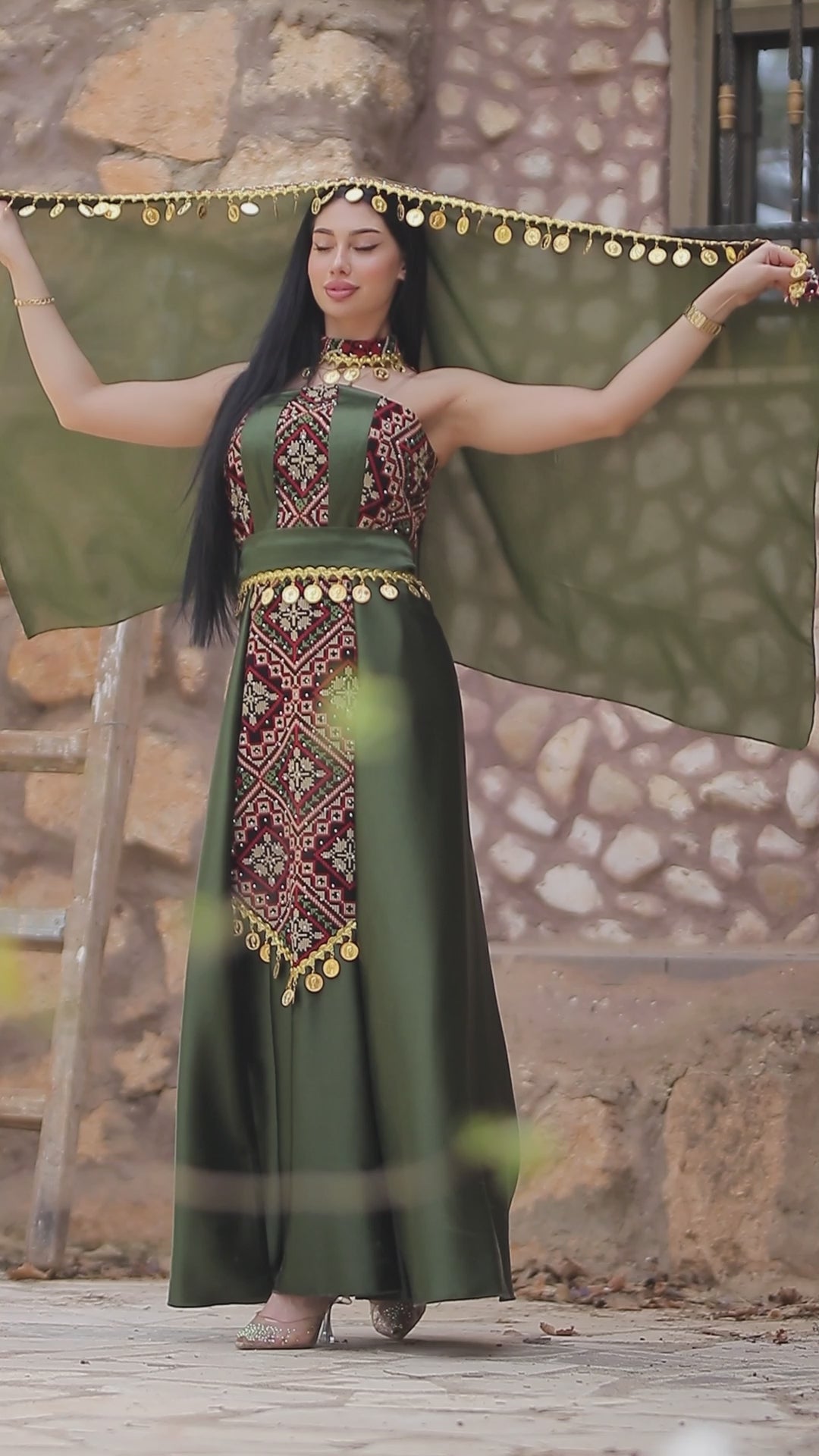 تحميل الفيديو: Olive green henna dress with Palestinian Tatreez-inspired front embroidery, matching belt, and traditional coin details